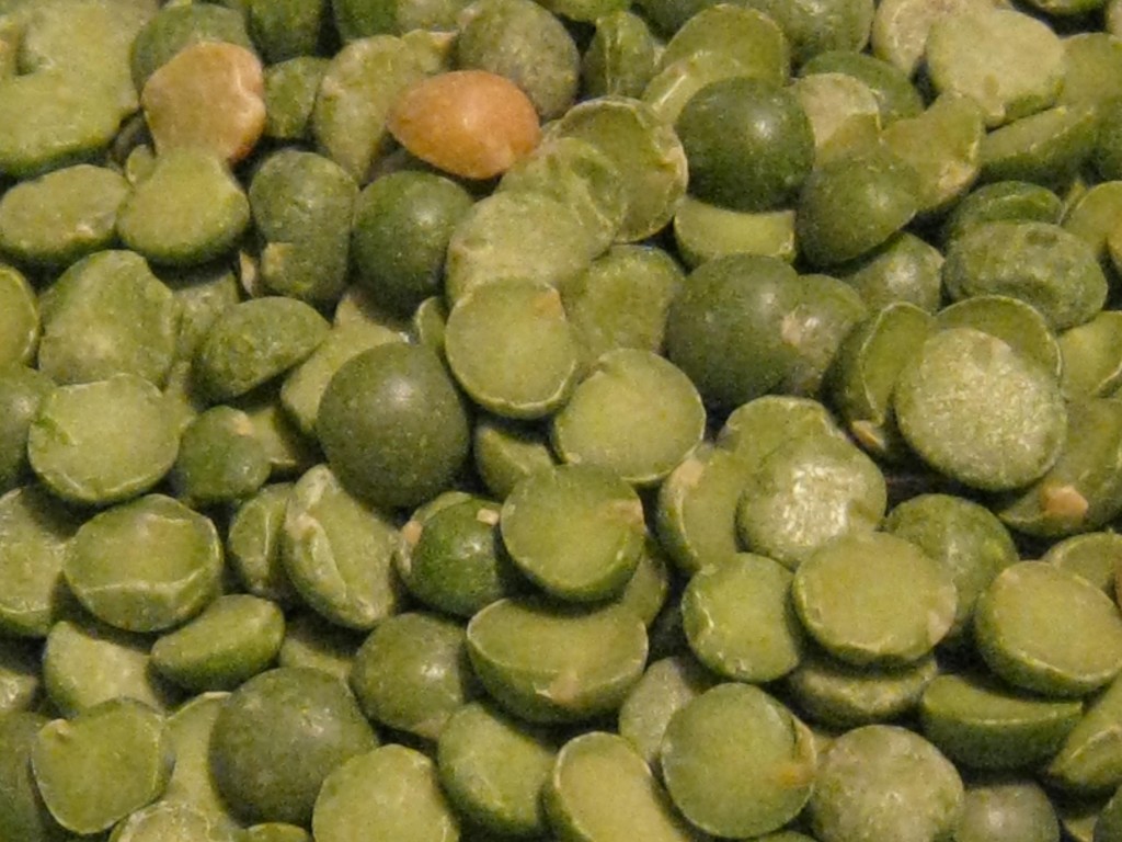 Peas Legumes are one of the Mediterranean superfoods.