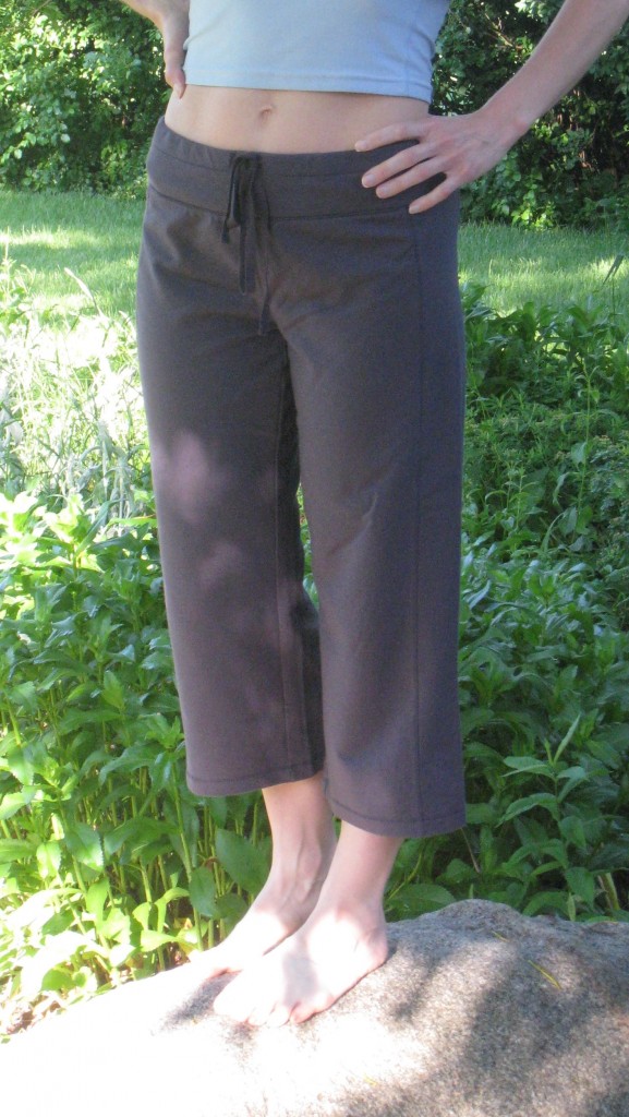 My new super yoga pants courtesy of the Gap! 