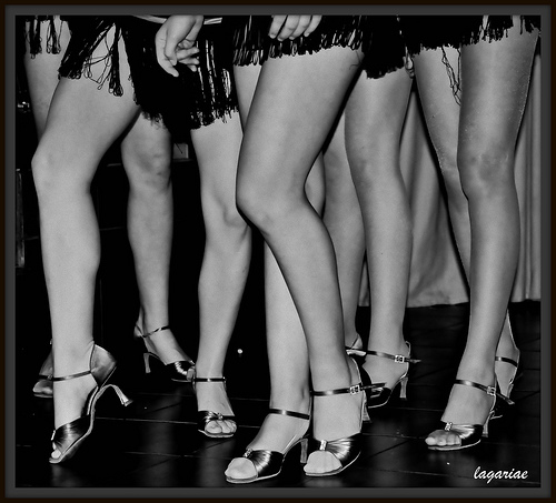 All about legs: www.flickr.com/photos/29393867@N07/3253435654 Love your legs and they will love you back!