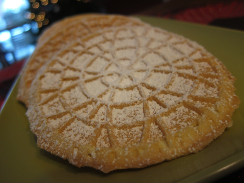 12.24 pizzelle 1