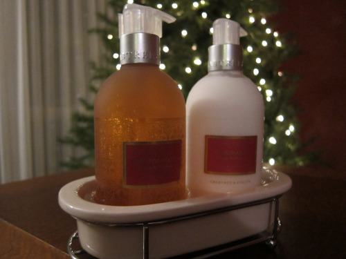 Crabtree & Evelyn Pomegranate Hand Care Caddy