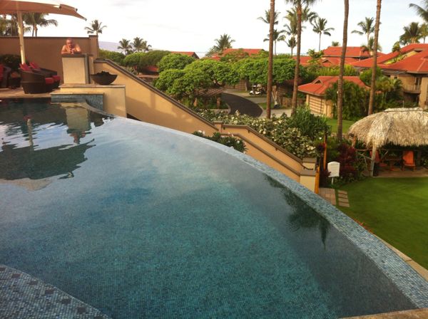 Infinity pool