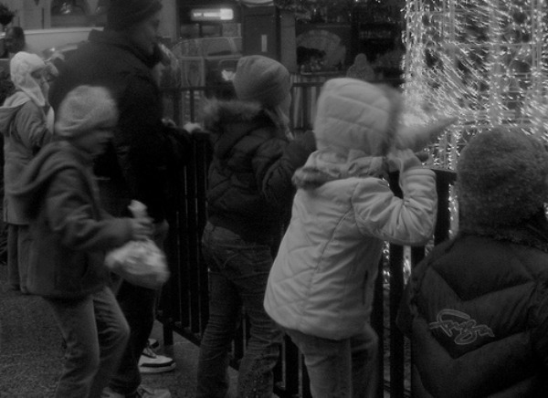 kids at christmas