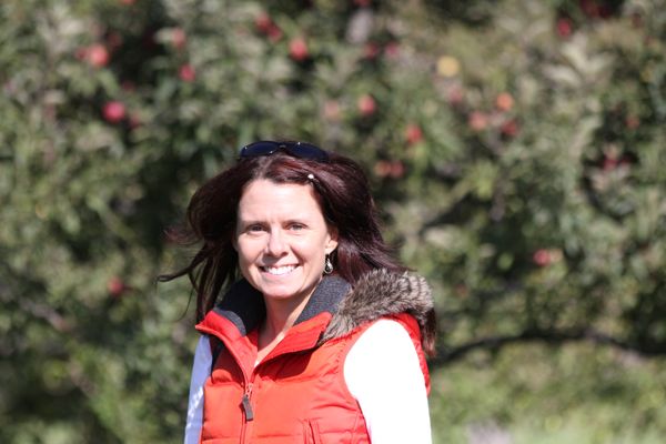 Bistro Chic in Apple Orchard